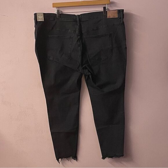 Madewell Black Wash Raw Hem Button-Fly 9” High-Rise Skinny Jeans Size 37P NWT - Picture 12 of 14